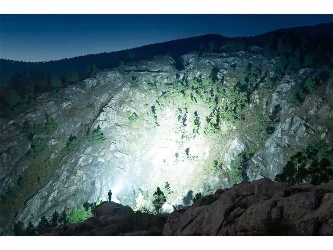 Olight Marauder Mini, 7000Lumen, 600m Throw - Image 6