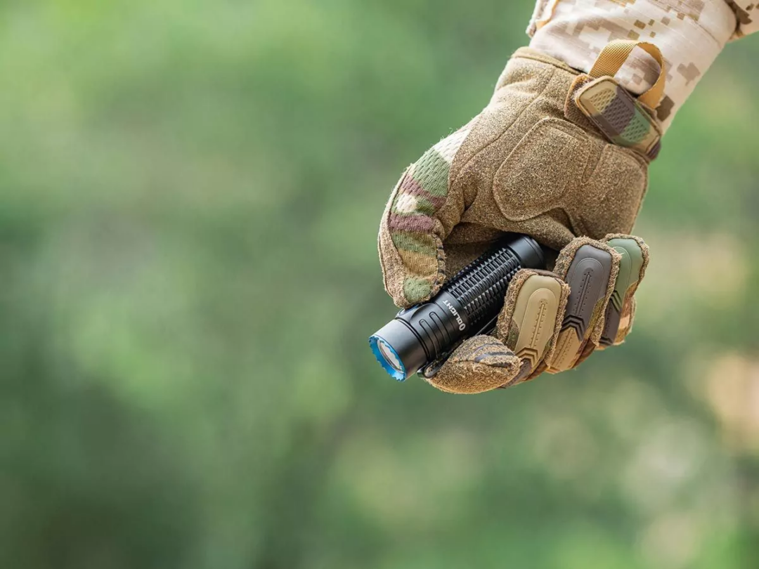 Olight Warrior Nano Rechargeable LED Flashlight – 1200 Lumens – Includes 1 x 18350 - Image 12