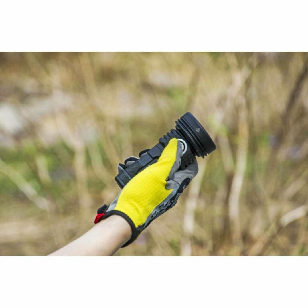 Manker Crown Digital Zoom Flashlight 5000 Lumens 900m - Image 2